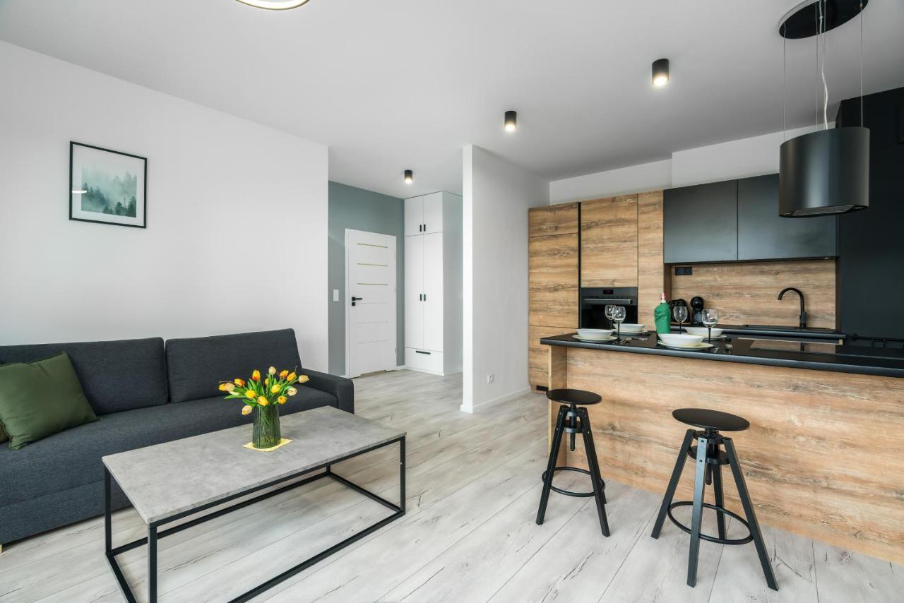 Exclusive Apartment With Terrace By Renters Poznaň Exteriér fotografie